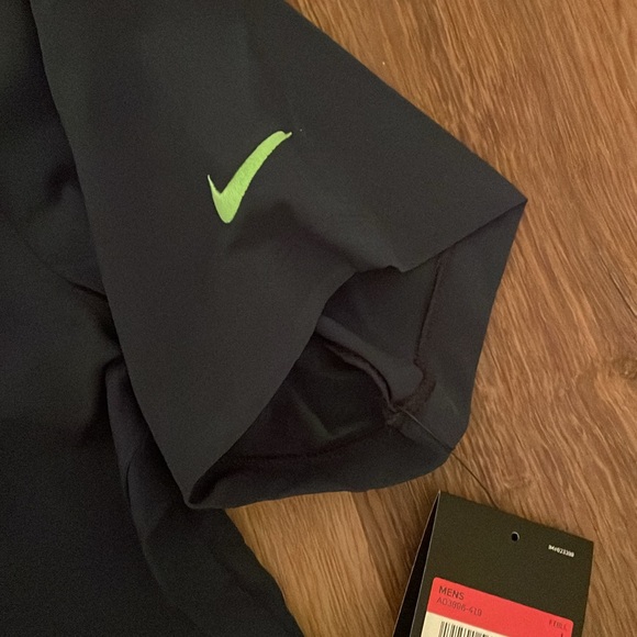 NWT Nike Seahawks Polo, Size L - Picture 4 of 6